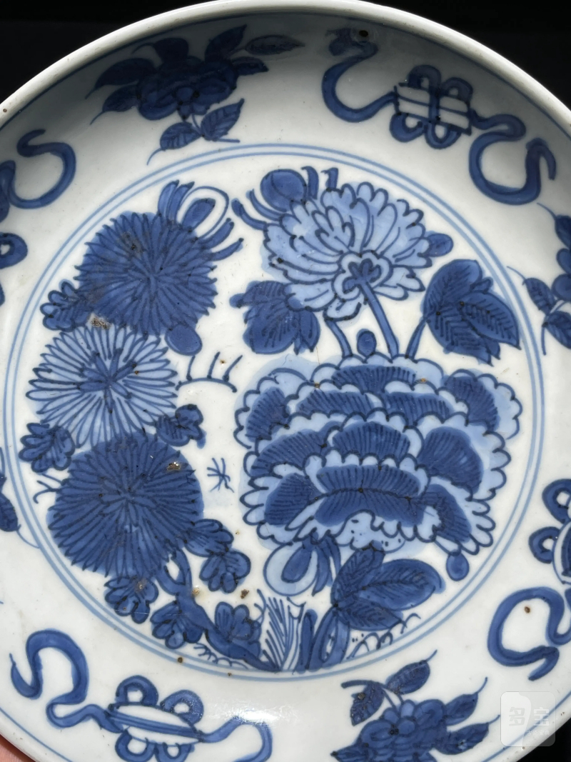 明晚期 青花花卉纹盘一对 - 图12